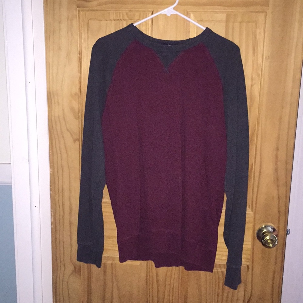 Gap long sleeve shirt